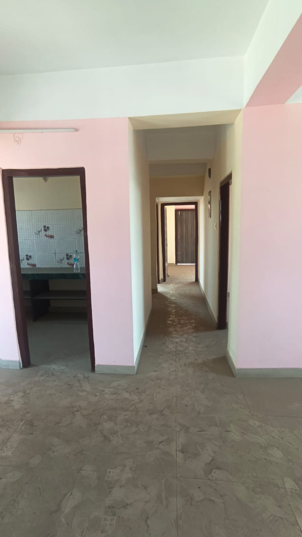 Unfurnished 3bhk in SBI ATM, Kahilipara Main Road, Jatia, Kahilipara, Guwahati, Assam, India for Rent